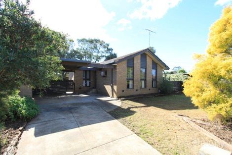 19 Brixton Pl, Melton, VIC 3337