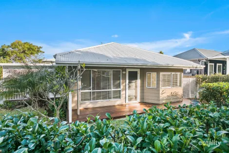 Property photo of 11 Monie Street Woonona NSW 2517