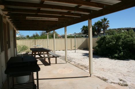 Property photo of 147 Knight Terrace Denham WA 6537