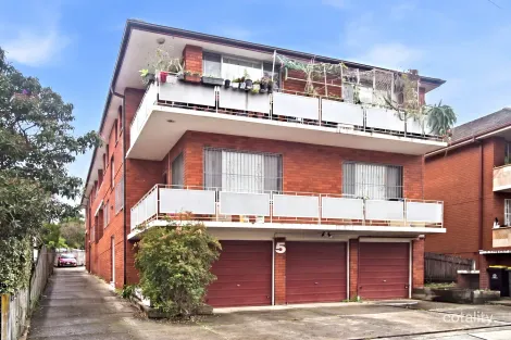 1/5 Cornelia St, Wiley Park, NSW 2195