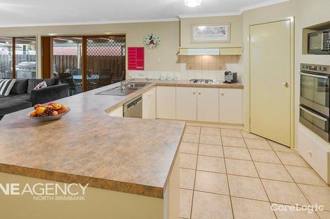 Property photo of 11 Torro Walk Sydenham VIC 3037