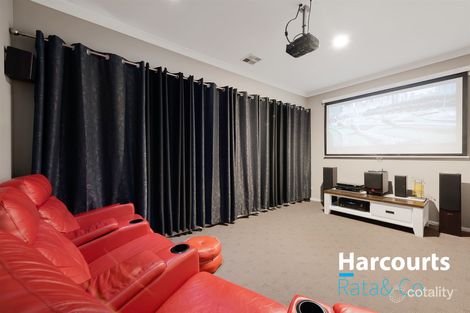 Property photo of 63 Hawkstowe Parade South Morang VIC 3752