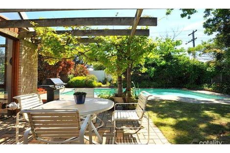 Property photo of 104 Tramway Parade Beaumaris VIC 3193