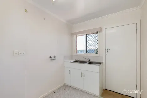 Property photo of 9 Schmidt Street Kepnock QLD 4670