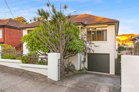 163 Hillcrest Ave, Greenacre, NSW 2190