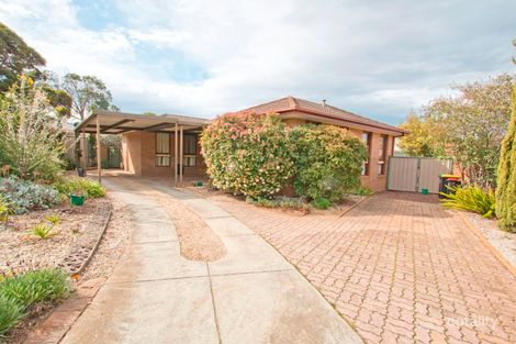 28 Rathdowne Cct, Melton West, VIC 3337