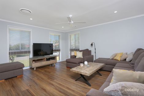 Property photo of 39 Alexandra Circuit St Clair NSW 2759
