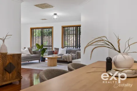 Property photo of 3 Mildren Court Greenwith SA 5125