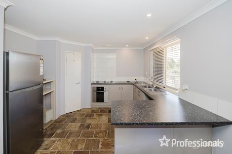 Property photo of 30 King Drive Woodridge WA 6041