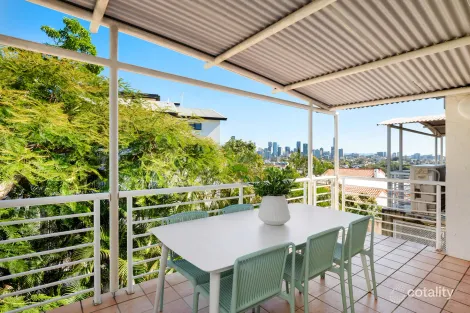 Property photo of 23/96 Norman Crescent Norman Park QLD 4170