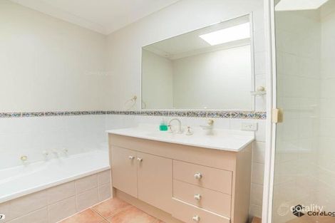 Property photo of 8 Siena Place Coombabah QLD 4216