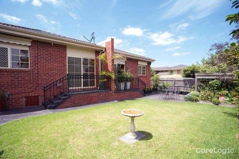 Property photo of 37 Carnarvon Road Strathmore VIC 3041