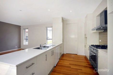 Property photo of 5 Alluvium Way Mount Waverley VIC 3149