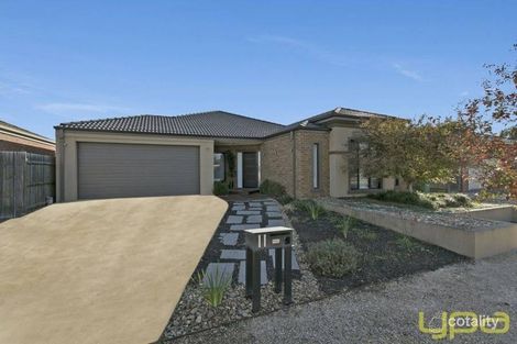 11 Ritchie Ct, Sunbury, VIC 3429