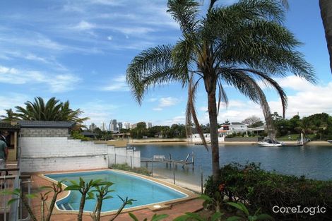 Property photo of 14 Grant Place Broadbeach Waters QLD 4218