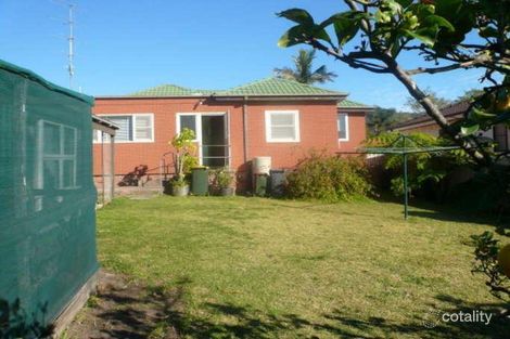 3 Whiting Cres, Corrimal, NSW 2518