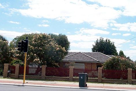 Property photo of 77 Marangaroo Drive Marangaroo WA 6064