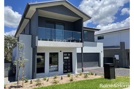 65 Butterworth St, Cameron Park, NSW 2285