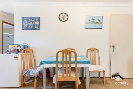 Property photo of 2/16 Justine Parade Rutherford NSW 2320