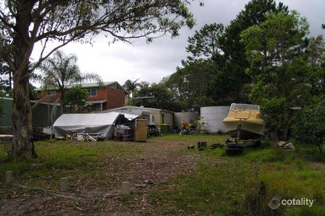 20 Rhodes St, Macleay Island, QLD 4184