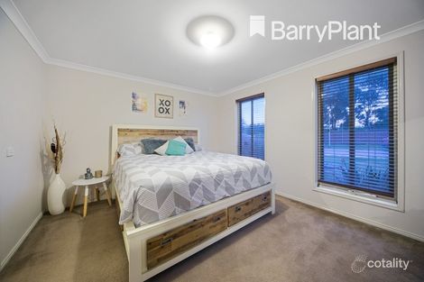 Property photo of 15 Walmac Close Tooradin VIC 3980