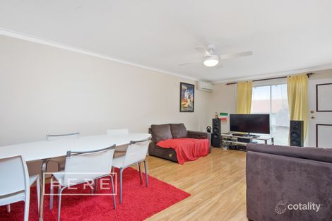 4/16 Wheatcroft St, Scarborough, WA 6019