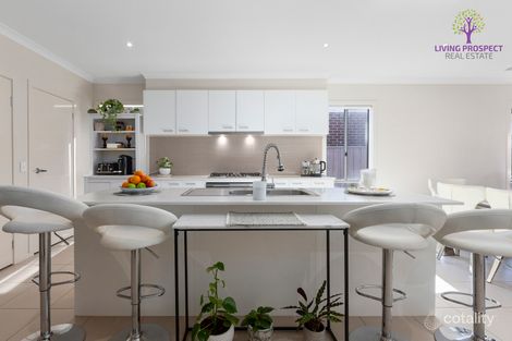 Property photo of 41 Parliament Street Point Cook VIC 3030