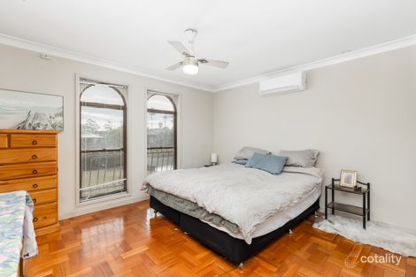 Property photo of 10 Redfern Glen St Clair NSW 2759