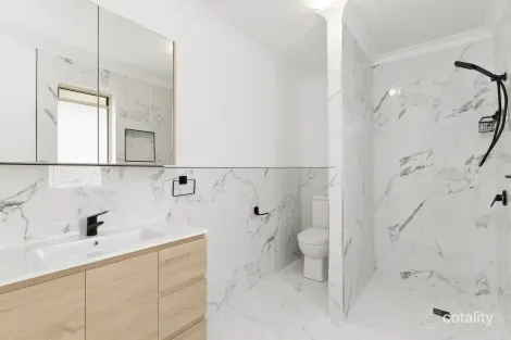 Property photo of 10 Downs Field Place Taroomball QLD 4703