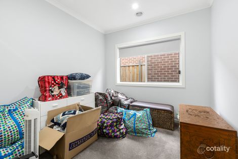 Property photo of 7 Bexley Terrace Donnybrook VIC 3064
