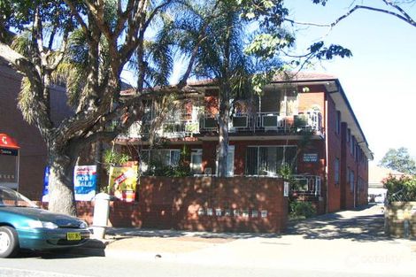 68 Ninth Ave, Campsie, NSW 2194