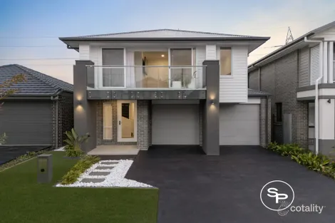 Property photo of 8 Cornforth Crescent Catherine Field NSW 2557