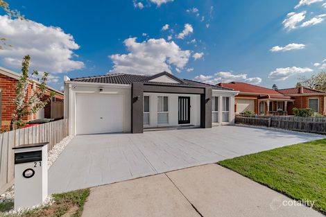Property photo of 21 Wisla Circuit Roxburgh Park VIC 3064