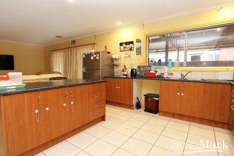 Property photo of 14 Woorite Place Wyndham Vale VIC 3024