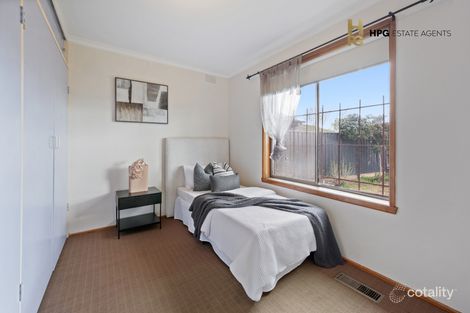 Property photo of 6 Jessop Court Gladstone Park VIC 3043