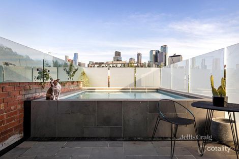 Property photo of 2/248 Adderley Street West Melbourne VIC 3003