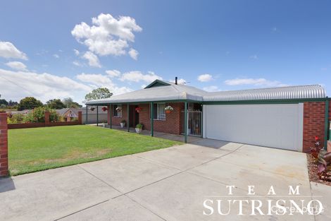 Property photo of 8 Glenrowan Place Willetton WA 6155