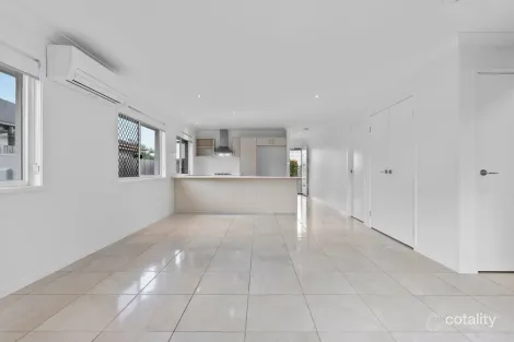 Property photo of 2/184 Graham Road Morayfield QLD 4506