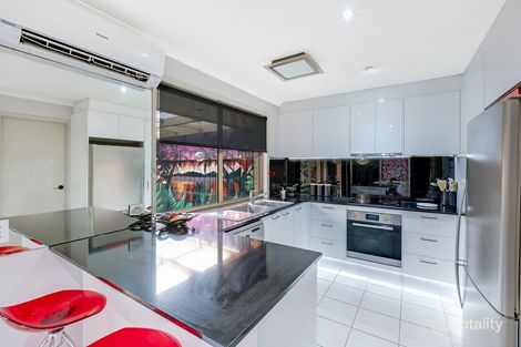 Property photo of 2/1 Hollywood Place Oxenford QLD 4210