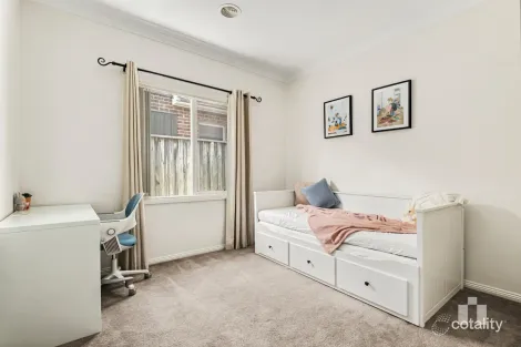 Property photo of 38 Warrawong Circuit Doreen VIC 3754