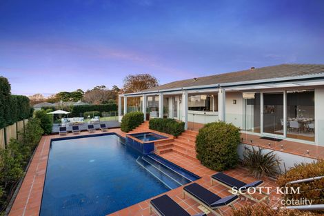 Property photo of 34 Jacksons Road Mount Eliza VIC 3930