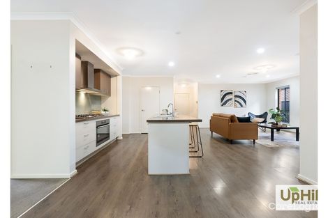 Property photo of 17 Kilmarnock Way Clyde North VIC 3978