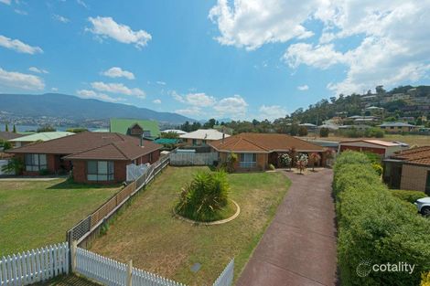 Property photo of 8 Ravensbourne Place Old Beach TAS 7017