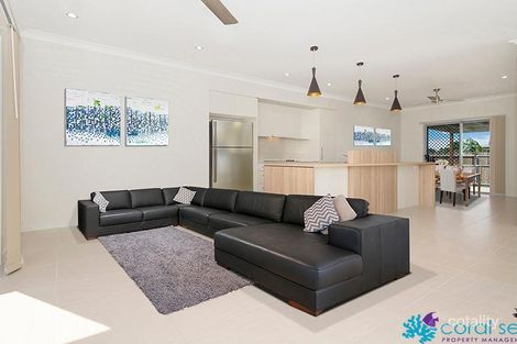 Property photo of 49 Roosevelt Loop Mount Louisa QLD 4814