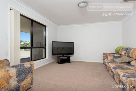 Property photo of 6 Apprentice Avenue Ashmont NSW 2650