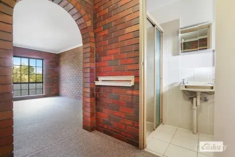 Property photo of 45 Russell Street Howlong NSW 2643