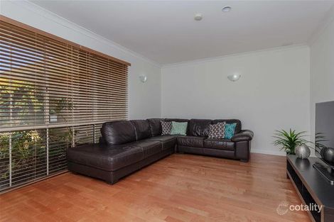 Property photo of 6 Winch Place Ocean Reef WA 6027