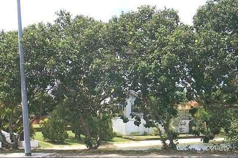 180 Sunshine Bvd, Mermaid Waters, QLD 4218