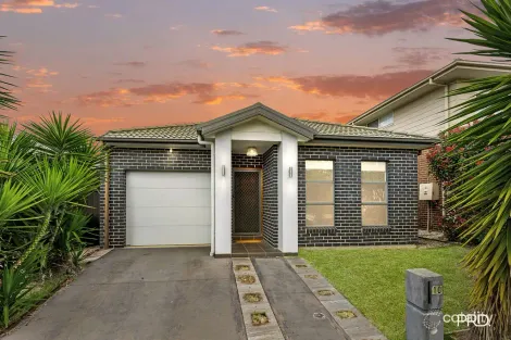 10 PORTSMOUTH CCT, JORDAN SPRINGS, NSW 2747