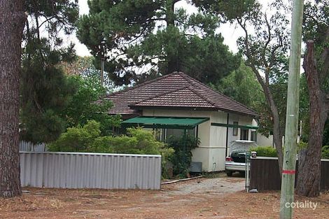 464 Kalamunda Rd, High Wycombe, WA 6057